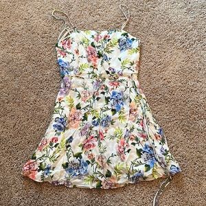 Alice and Olivia dress size 0. Only worn a few times, prestige condition.